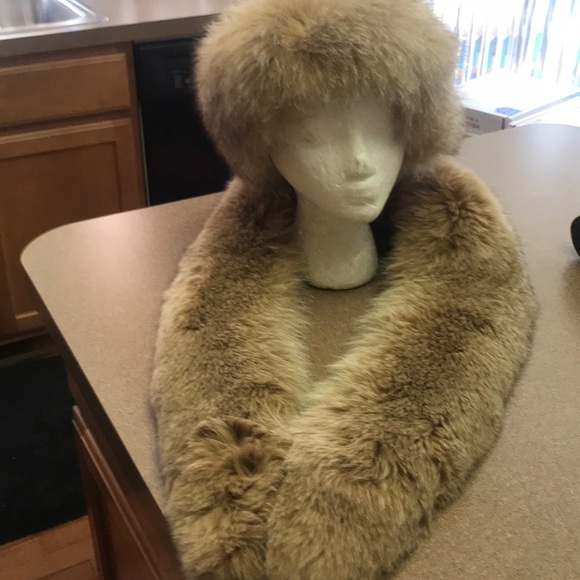 Fox a fur Collar - Picture 3 of 8